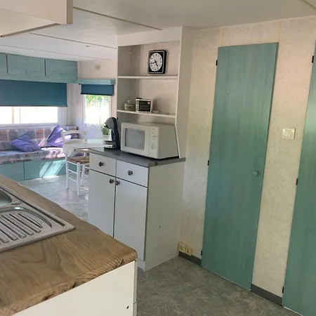 Mobil Dans Propriété Privée * Béziers