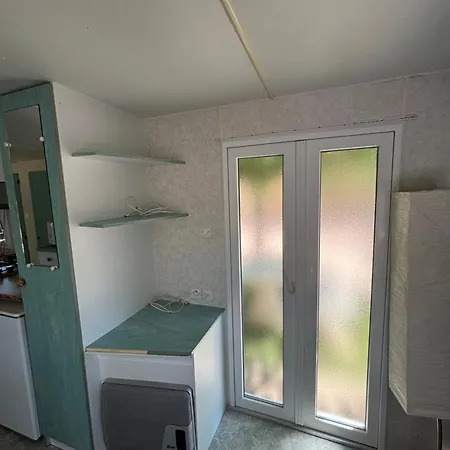 Mobil Dans Propriété Privée Campeggio