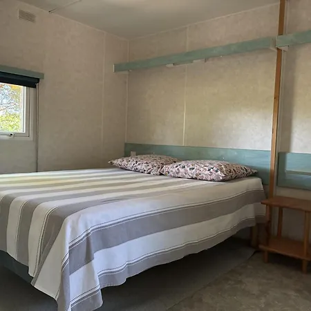 Mobil Dans Propriété Privée Béziers